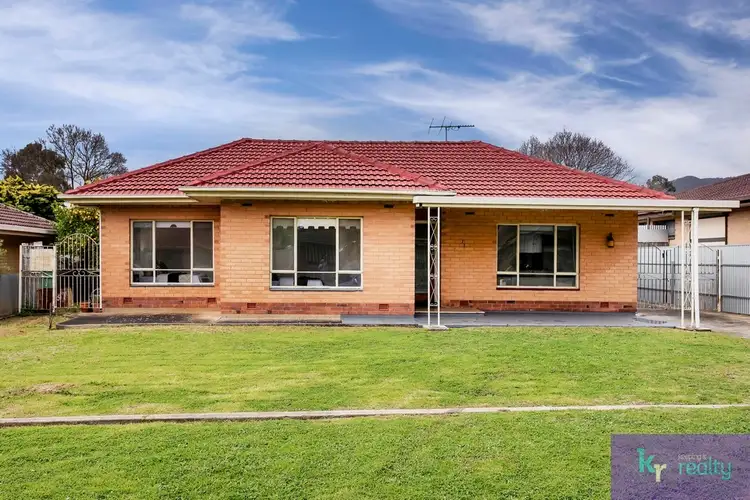 11 Thorndon Crescent, Paradise SA 5075