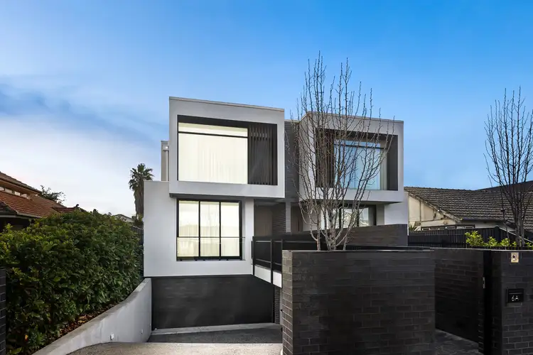 6A Caroline Street, Aberfeldie VIC 3040