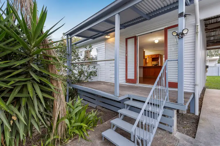 18 Sylvania Street, Logan Central QLD 4114