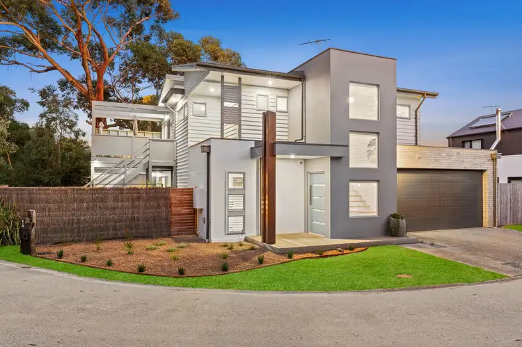 1 Ocean Mist Court, St Leonards VIC 3223