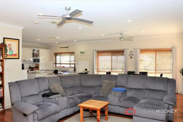 Sixth view of Homely house listing, 19 Allambie Way, Mount Austin NSW 2650