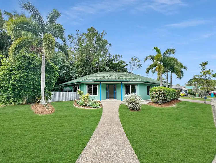 8 Greenhaven St, Clifton Beach QLD 4879