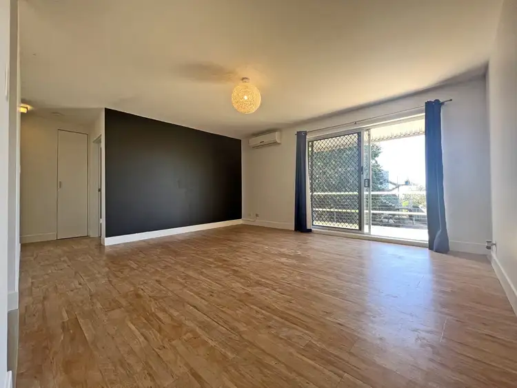 Fifth view of Homely unit listing, 2/19 Wilton Street, Woolloongabba QLD 4102