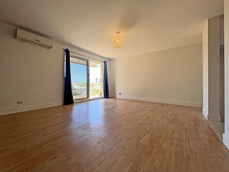 Sixth view of Homely unit listing, 2/19 Wilton Street, Woolloongabba QLD 4102
