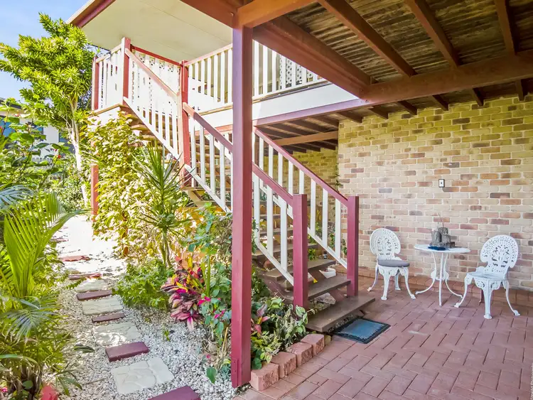 Second view of Homely house listing, 10 Baunfiend Court, Urraween QLD 4655