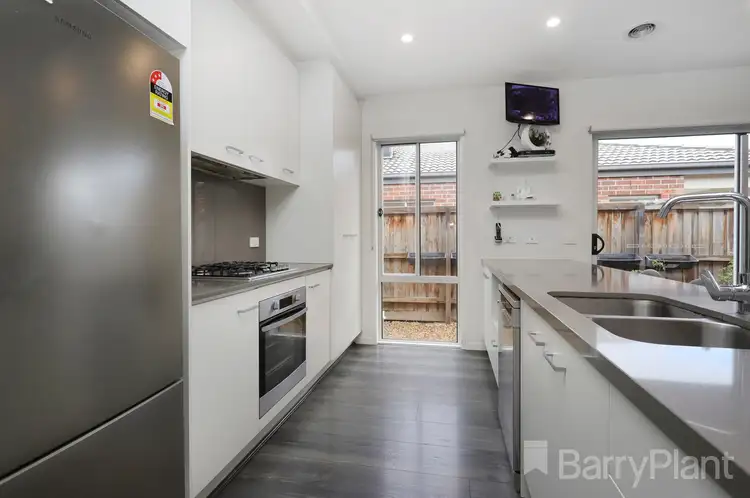 Sixth view of Homely house listing, 8 Bianca Crescent, Greenvale VIC 3059