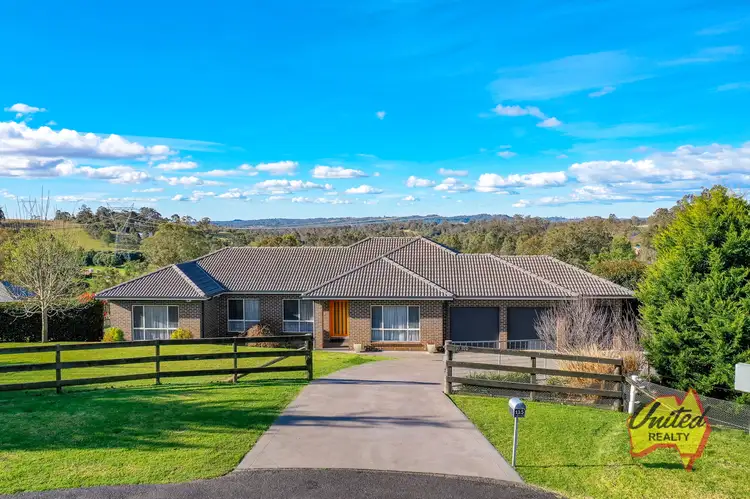 135 Nectarbrook Drive, Orangeville NSW 2570