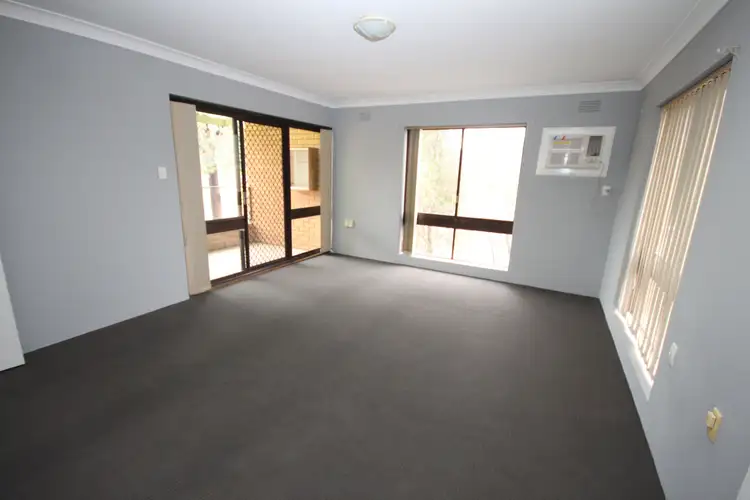 Fourth view of Homely unit listing, 8/9 Henschke Avenue, Tolland NSW 2650