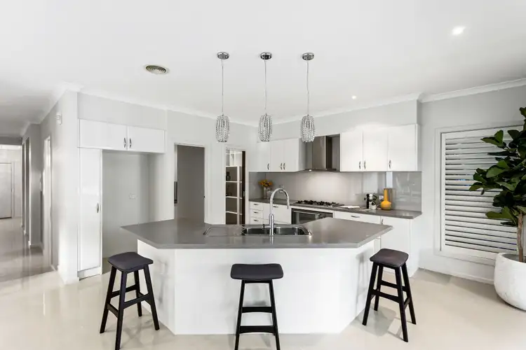 Fifth view of Homely house listing, 16 Steele Creek Drive, Keilor East VIC 3033