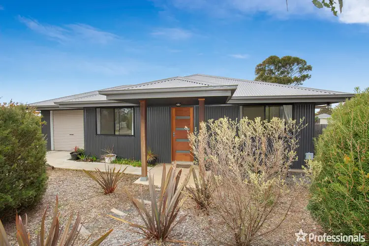 24 Dale Crescent, Armidale NSW 2350