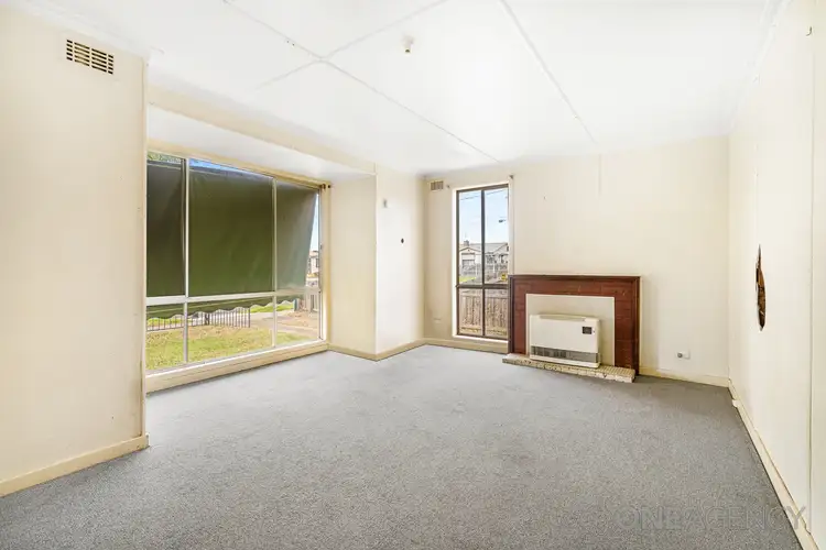 Second view of Homely house listing, 8 Ibis Court, Norlane VIC 3214