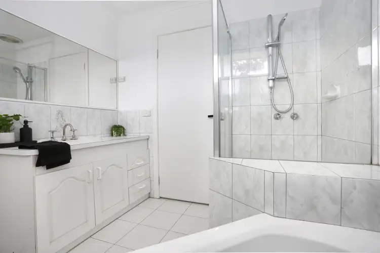Sixth view of Homely house listing, 10 Elgata Close, Meadow Heights VIC 3048