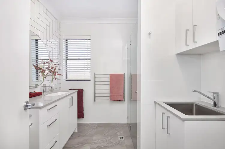 Fifth view of Homely apartment listing, 27/28 Curagul Rd, North Turramurra NSW 2074
