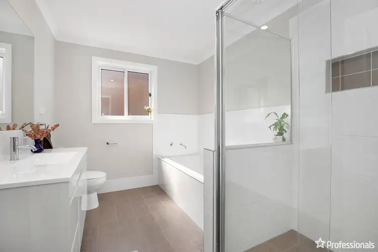 Fifth view of Homely house listing, 17 Birch Crescent, Armidale NSW 2350