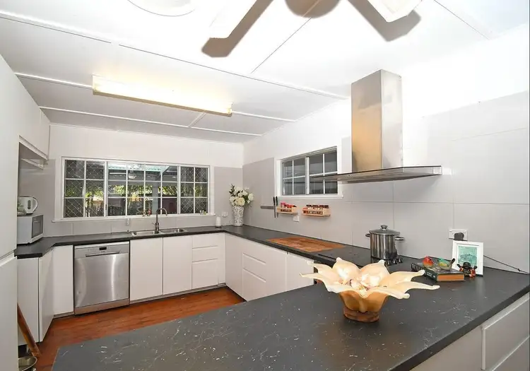 Second view of Homely house listing, 7 Jack Street, Pialba QLD 4655