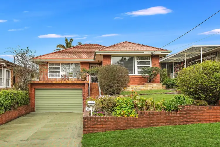 32 Oberon Street, Blakehurst NSW 2221