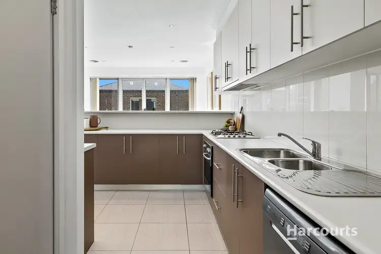 Fifth view of Homely house listing, 5 Ravenswood Walk, Cairnlea VIC 3023