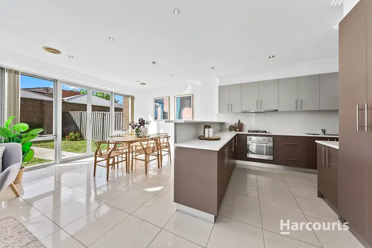 Sixth view of Homely house listing, 5 Ravenswood Walk, Cairnlea VIC 3023