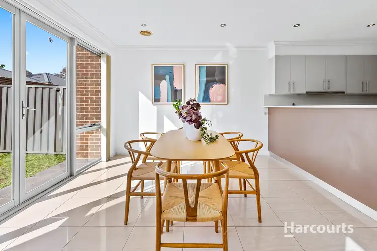 Seventh view of Homely house listing, 5 Ravenswood Walk, Cairnlea VIC 3023