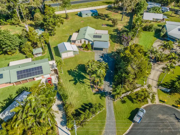 28 Todman Court, Ningi QLD 4511