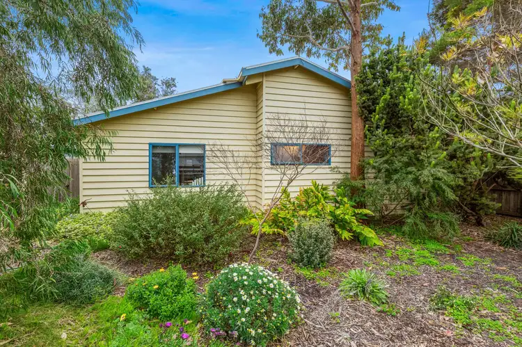37 Wattlebird Crescent, Barwon Heads VIC 3227