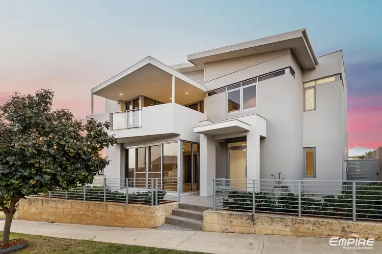 5 Cambria Link, North Coogee WA 6163