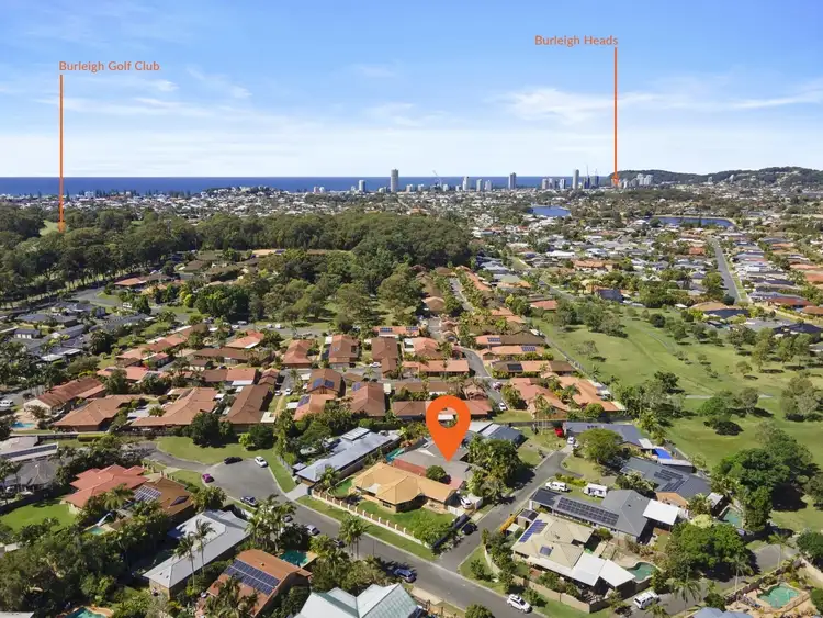 4 Fimiston Place, Burleigh Waters QLD 4220
