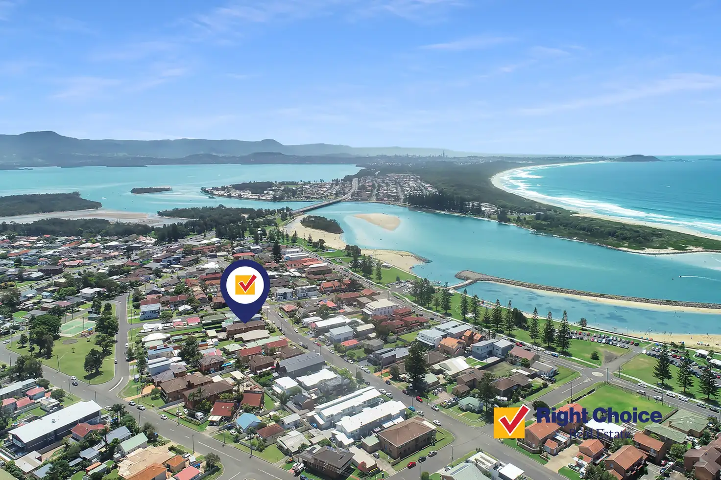 Main view of Homely unit listing, 3/37 Pur Pur Avenue, Lake Illawarra NSW 2528