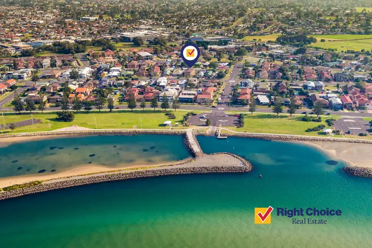 Third view of Homely unit listing, 3/37 Pur Pur Avenue, Lake Illawarra NSW 2528