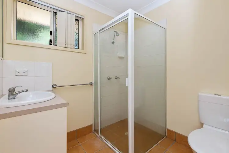 Sixth view of Homely house listing, 2 Hannam Crescent, Forest Lake QLD 4078