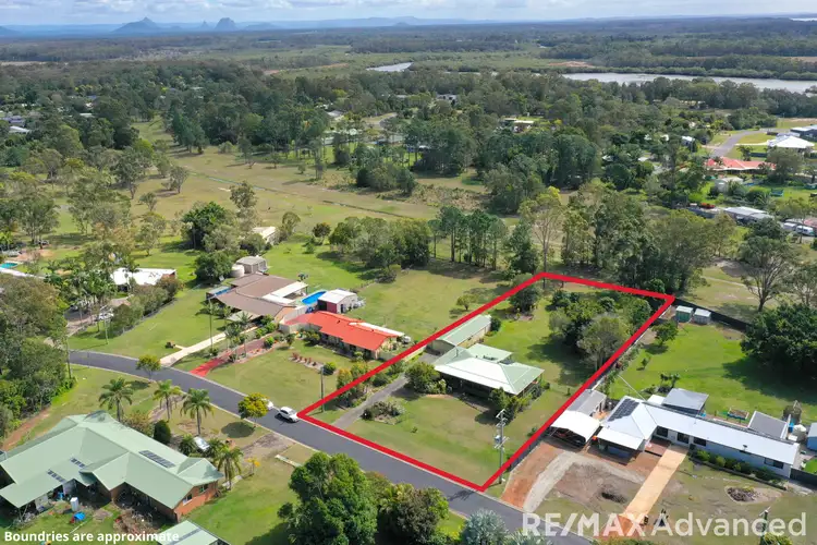 5 Pharlap Court, Ningi QLD 4511