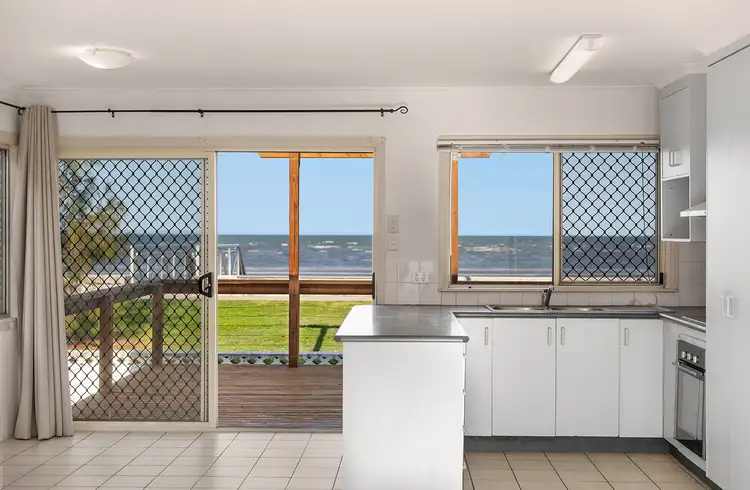 99 Biggs Avenue, Beachmere QLD 4510