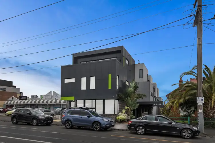 Second view of Homely townhouse listing, 2/132 Pascoe Vale Road, Moonee Ponds VIC 3039