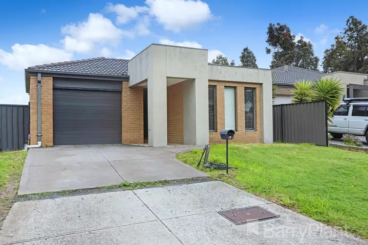 Second view of Homely house listing, 4 Pirianda Court, Greenvale VIC 3059
