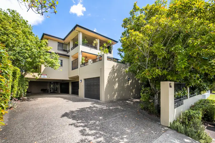 2/33 Sisley Street, St Lucia QLD 4067