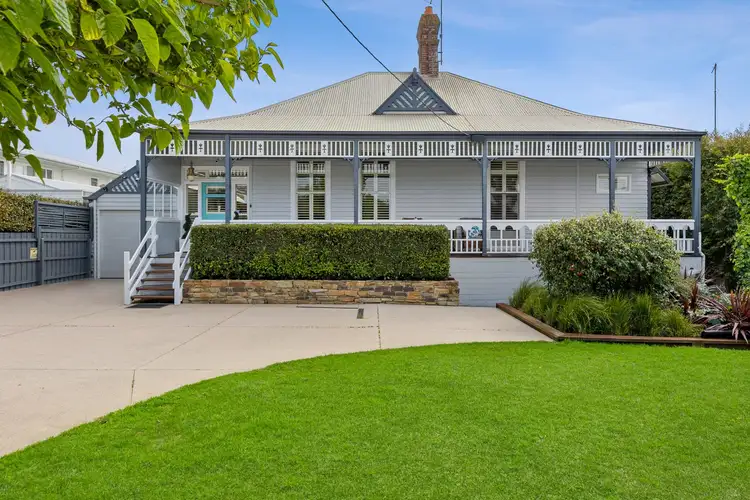 33 Flinders Parade, Barwon Heads VIC 3227