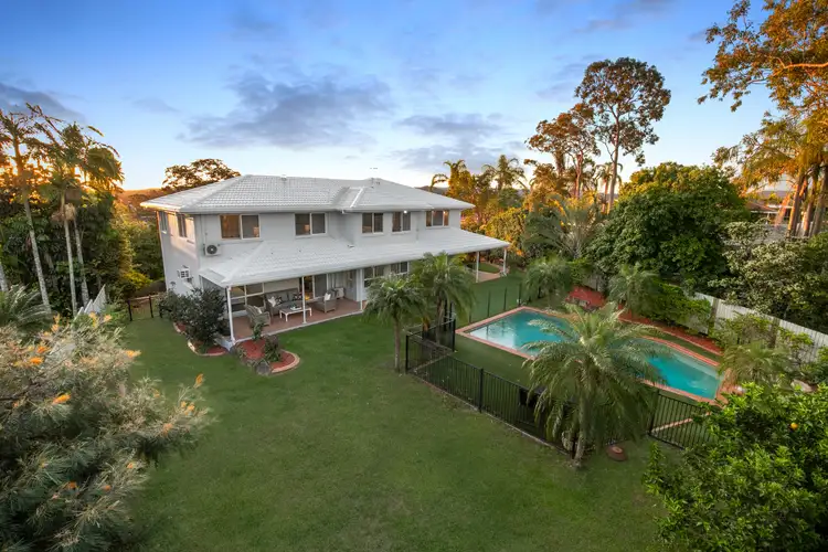 11 Green Hill Court, Sinnamon Park QLD 4073