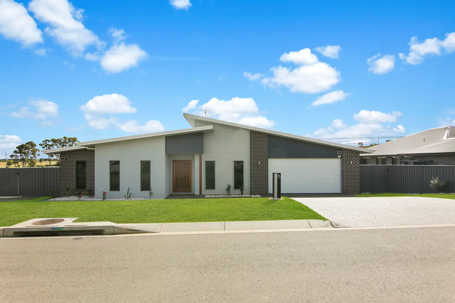 Main view of Homely house listing, 65 Peppermint Circuit, Nikenbah QLD 4655