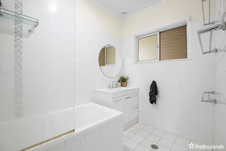 Fifth view of Homely house listing, 7 Hilda Avenue, Armidale NSW 2350