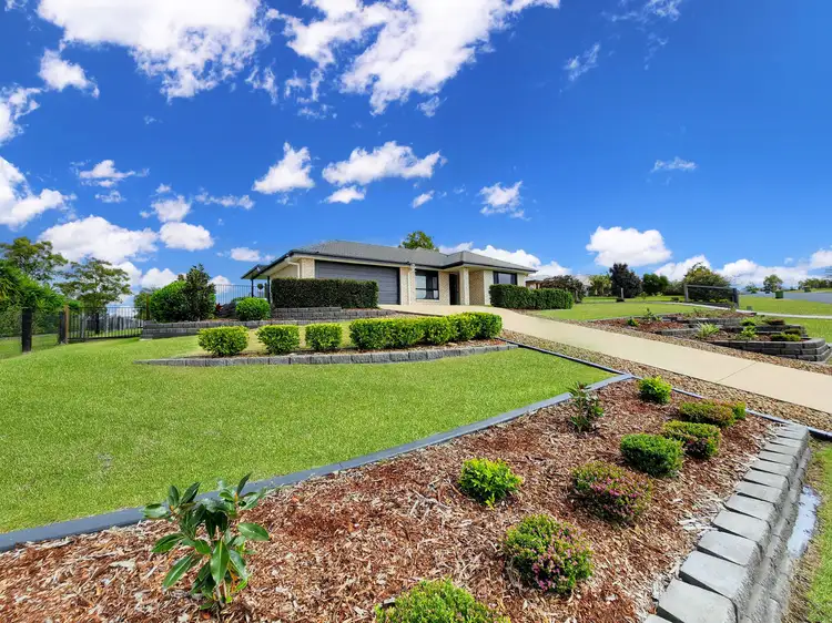 7 Westwood Crescent, Hatton Vale QLD 4341