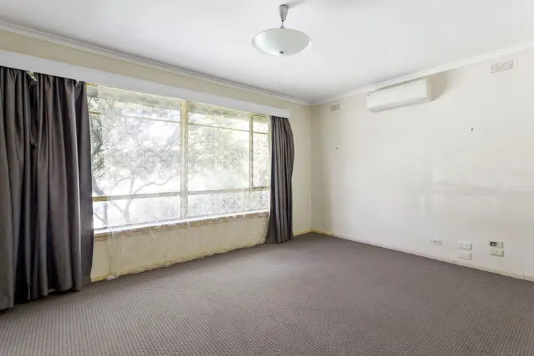 Fourth view of Homely house listing, 7 Cresswold Avenue, Avondale Heights VIC 3034