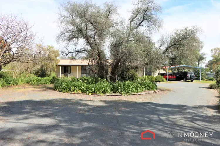 6-8 Scott Street, The Rock NSW 2655