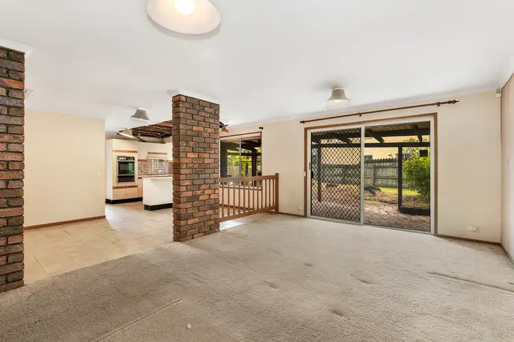 Third view of Homely house listing, 10 Green Hill Court, Sinnamon Park QLD 4073