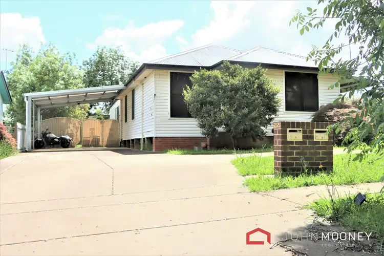 1&2/15 Castlereagh Avenue, Mount Austin NSW 2650
