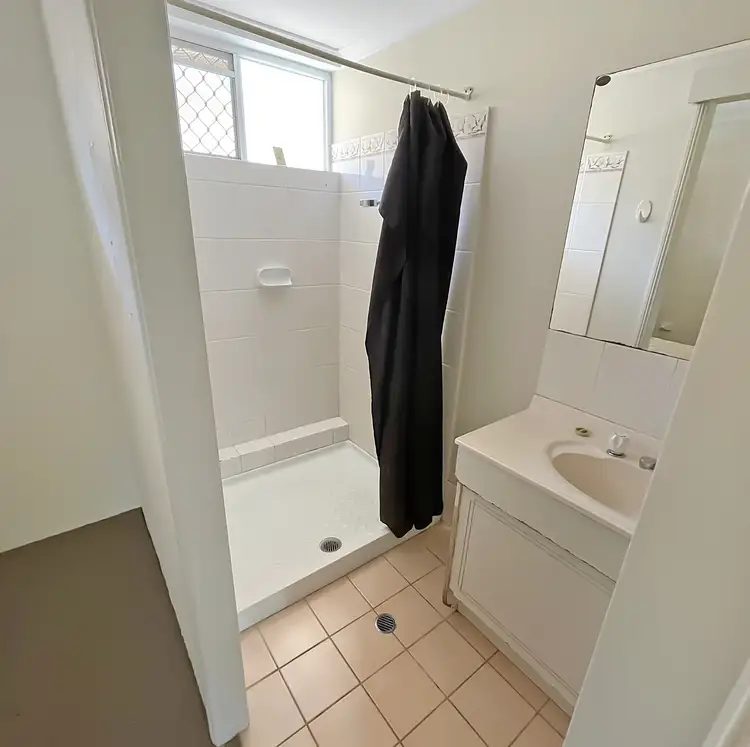 Fourth view of Homely unit listing, 10/1 Chester Court, Manunda QLD 4870