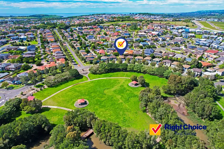 Second view of Homely house listing, 39 Munmorah Circuit, Flinders NSW 2529
