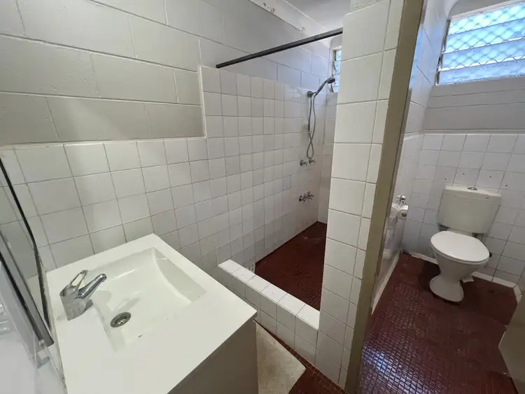 Seventh view of Homely apartment listing, 1/5 Thomas Street, Cairns North QLD 4870