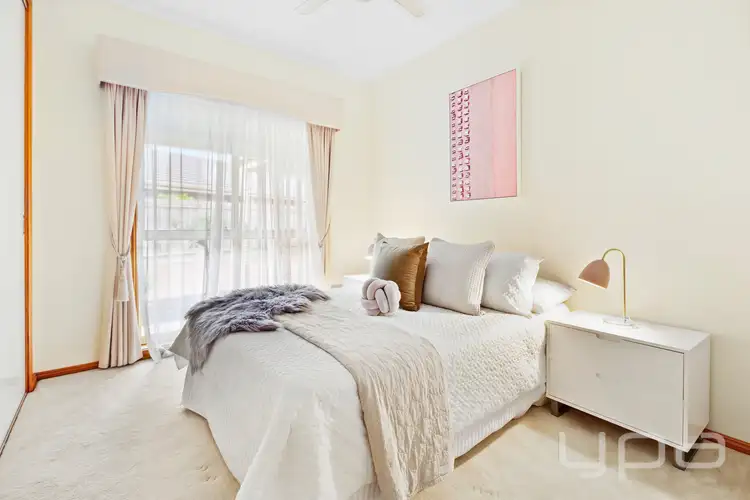 Fifth view of Homely house listing, 7 Romalyn Court, Werribee VIC 3030
