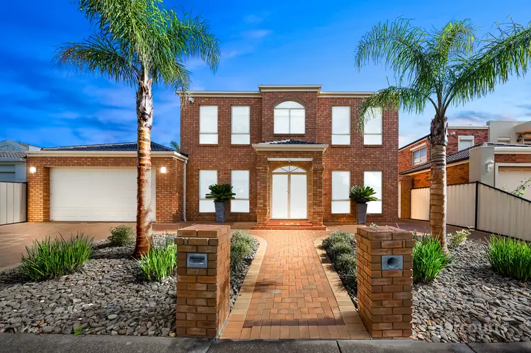 7 Vince Stella Close, Cairnlea VIC 3023