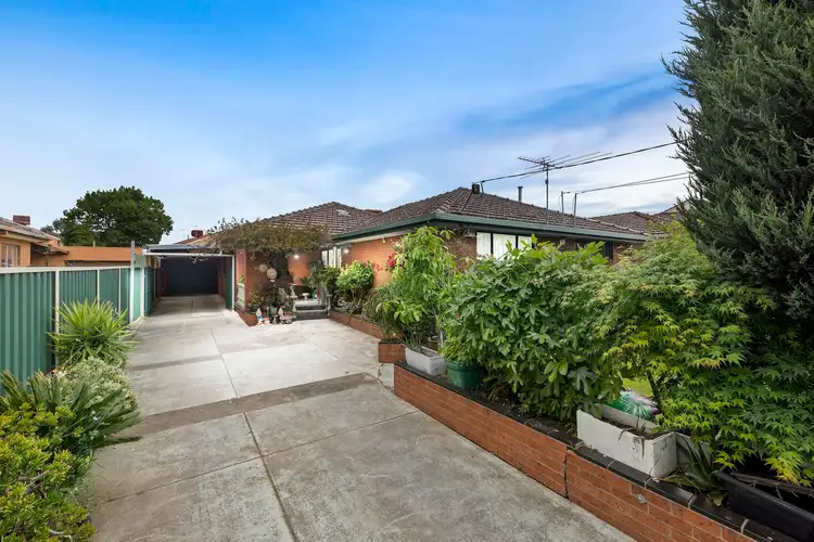 Main view of Homely house listing, 25 Prospect Drive, Keilor East VIC 3033